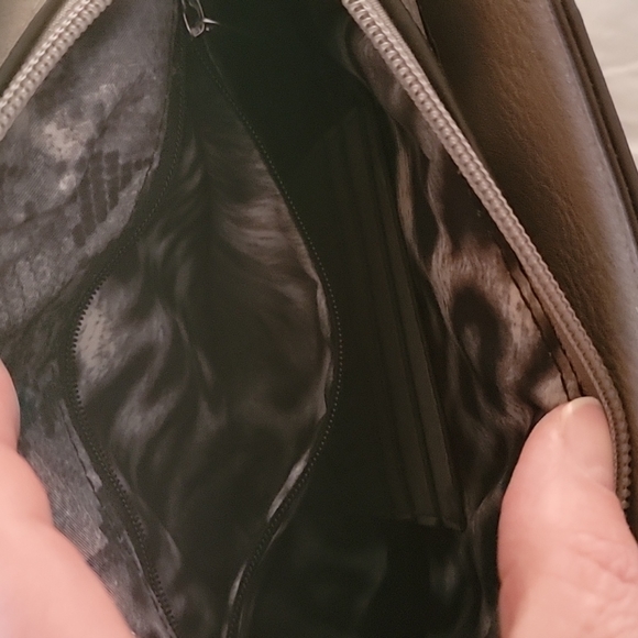 Gray purse - Picture 5 of 6